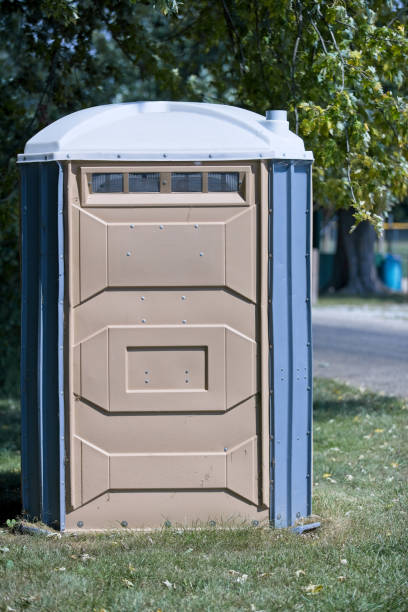 Best High-end porta potty rental  in Baxter Springs, KS